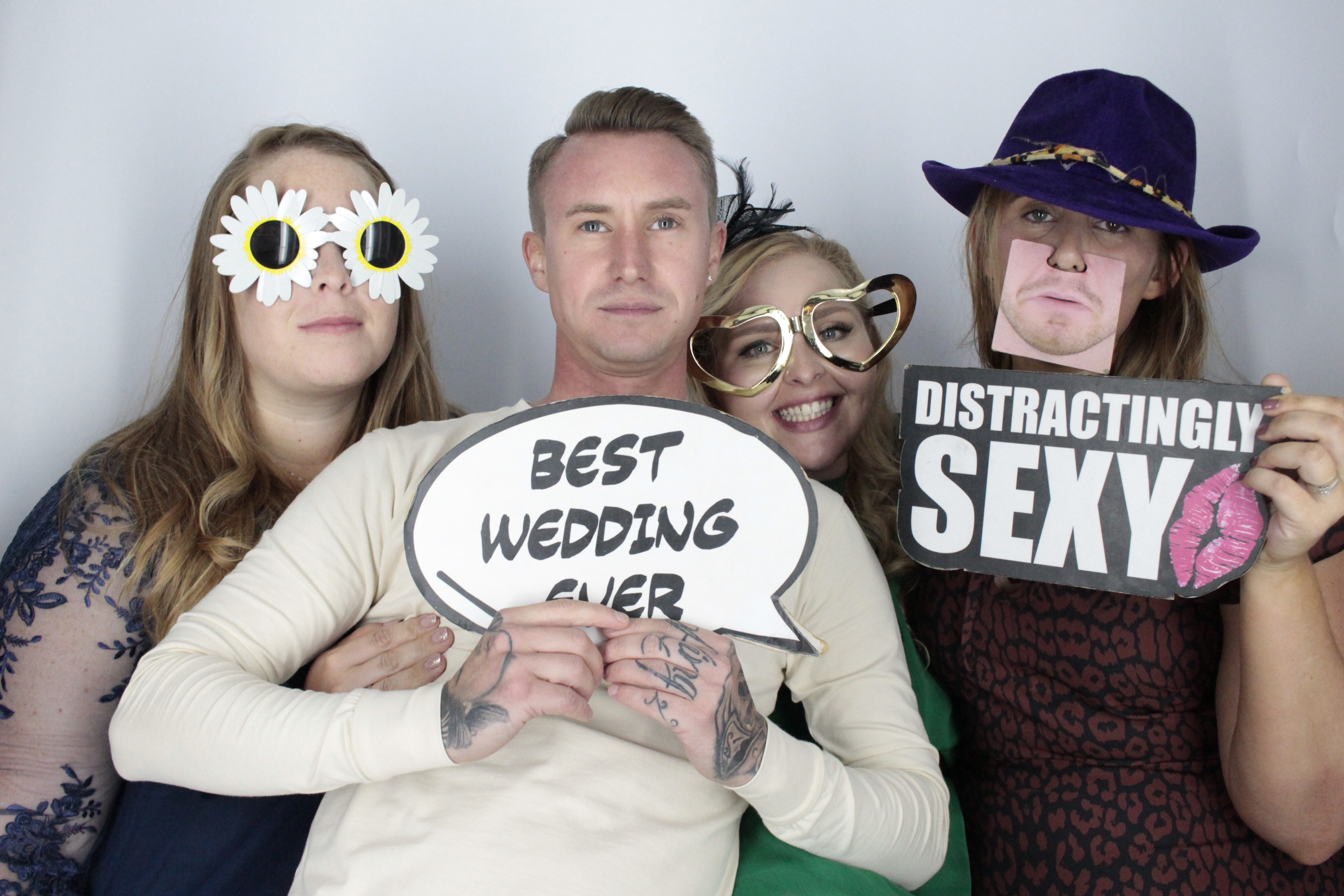 Emma & Karl's Wedding | View more photos from the event at gallery.myphotoboothexperience.co.uk/u/MyPhotoBoothExperienceLtd/Emma-Karls-Wedding